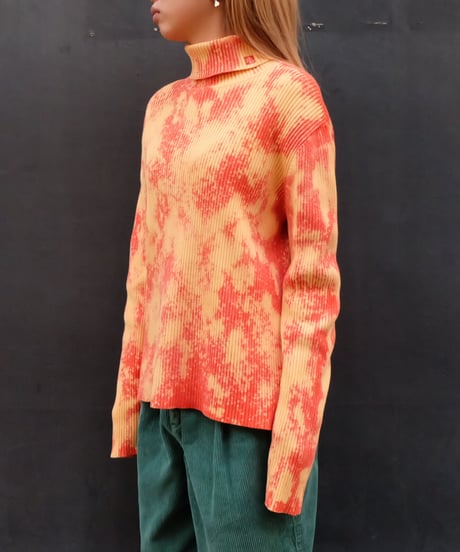 Bleach Turtle Knit 17