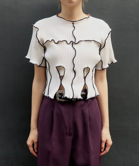 Frill Line Tops