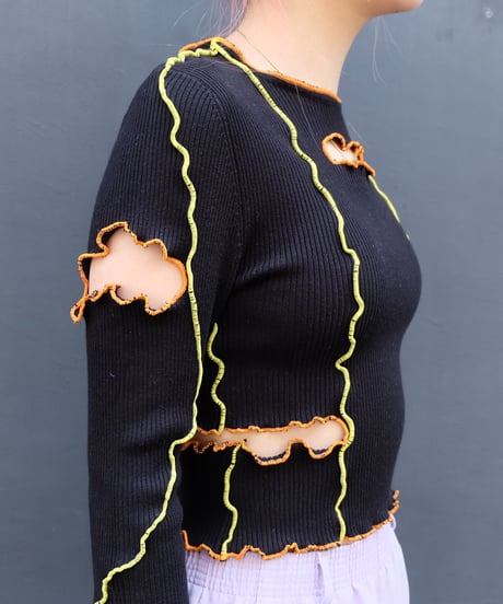 Frill Line Tops