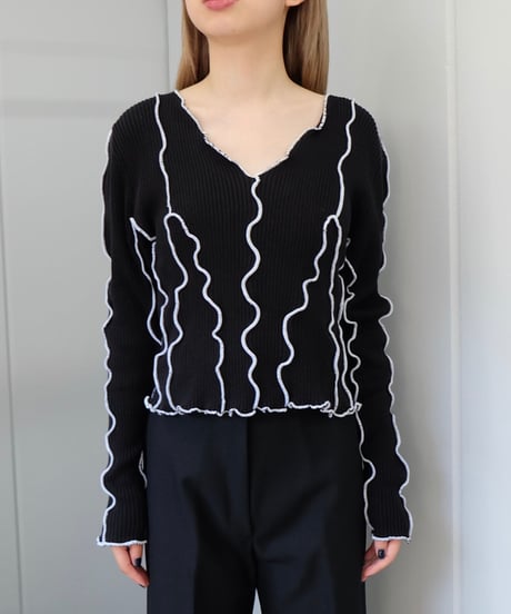 Frill Line Tops
