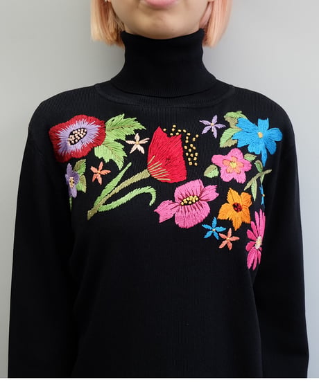 Vintage   Design Tops