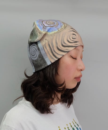 Labyrins   Picture Beanie グルグル