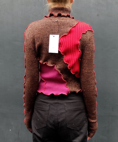 Frill Line Tops  19