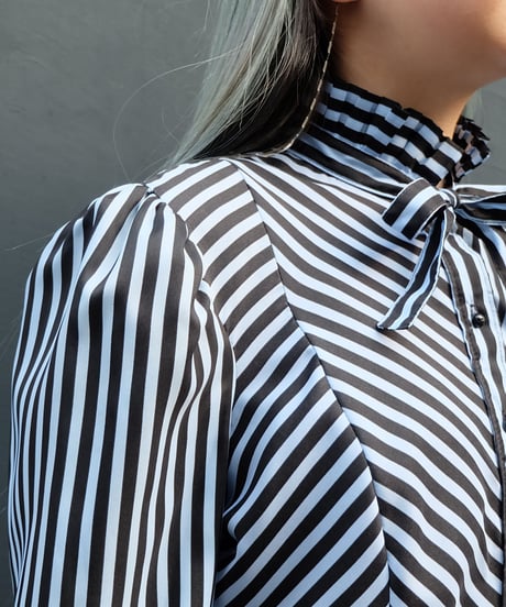 Vintage   Stripe Design Shirt