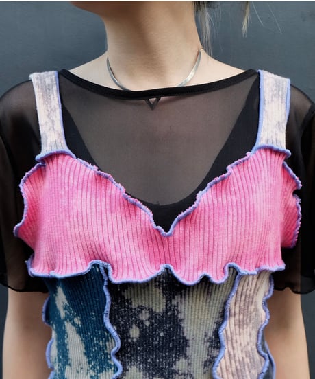 Frill Line Tops