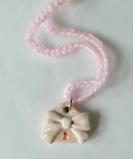 Labyrins x Sugascoop Ceramic necklace 10