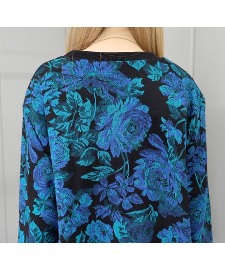 Vintage   design Tops