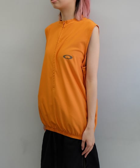 Vintage   Design Tops