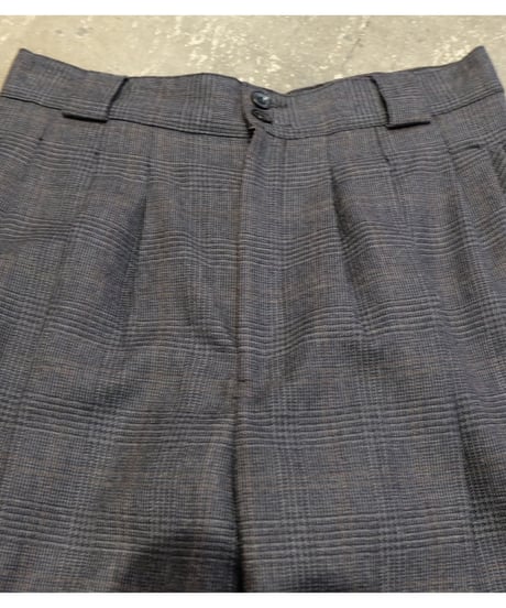 Vintage  Wool  Set up