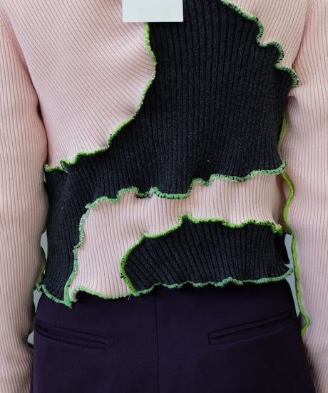 Frill Line Tops