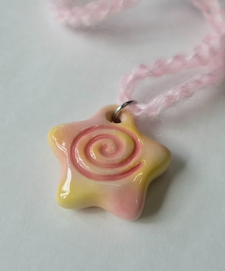 Labyrins x Sugascoop Ceramic necklace 5