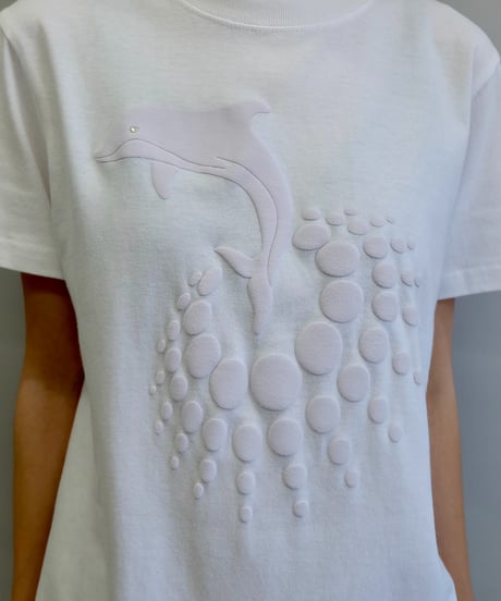 Labyrins  Dolphin Parade Tshirt White