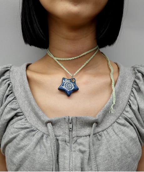 Labyrins x Sugascoop Ceramicnecklac 9