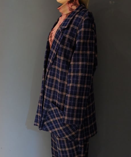Vintage   Check Set up
