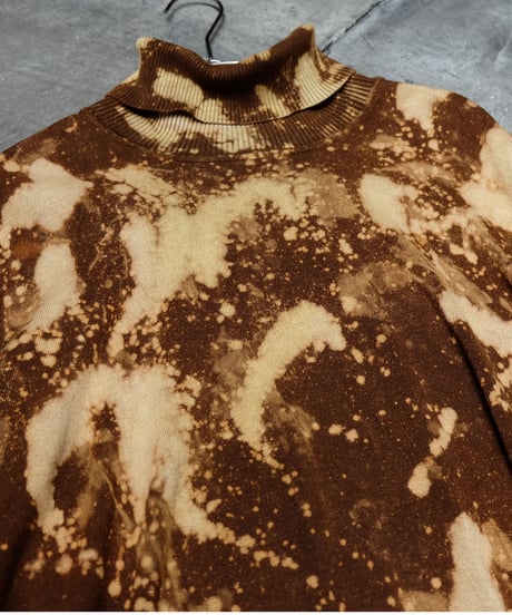 Vintage Bleach Turtle Knit  1