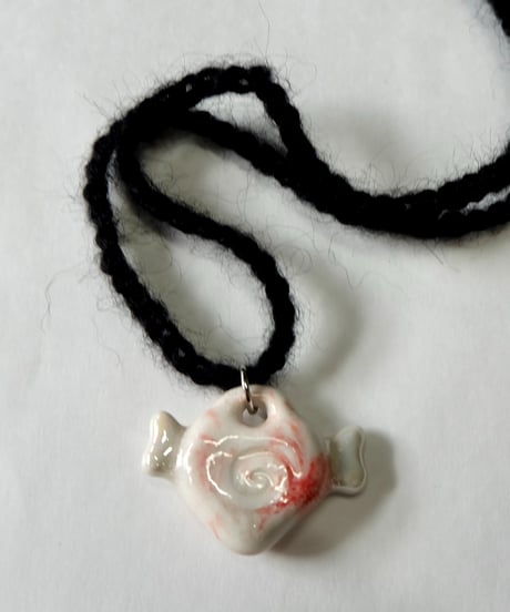 Labyrins x Sugascoop Ceramic necklace 18