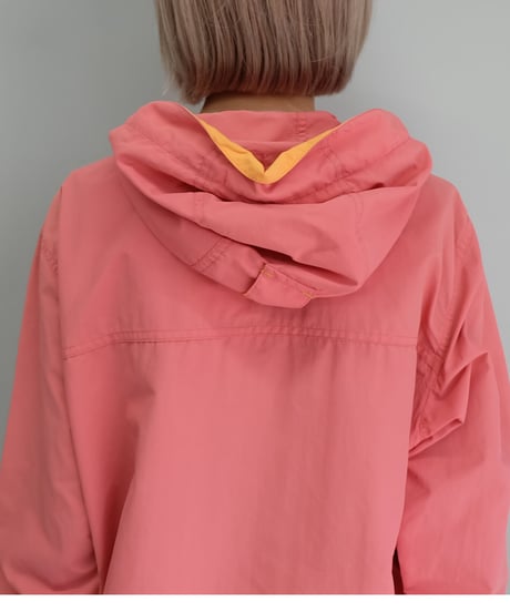 Vintage   Design Tops