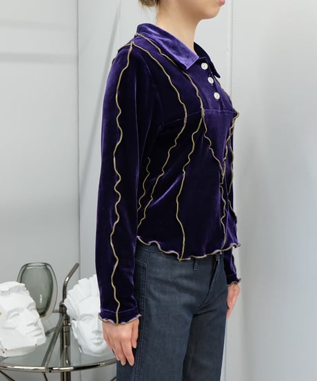 Frill Line Velours Tops