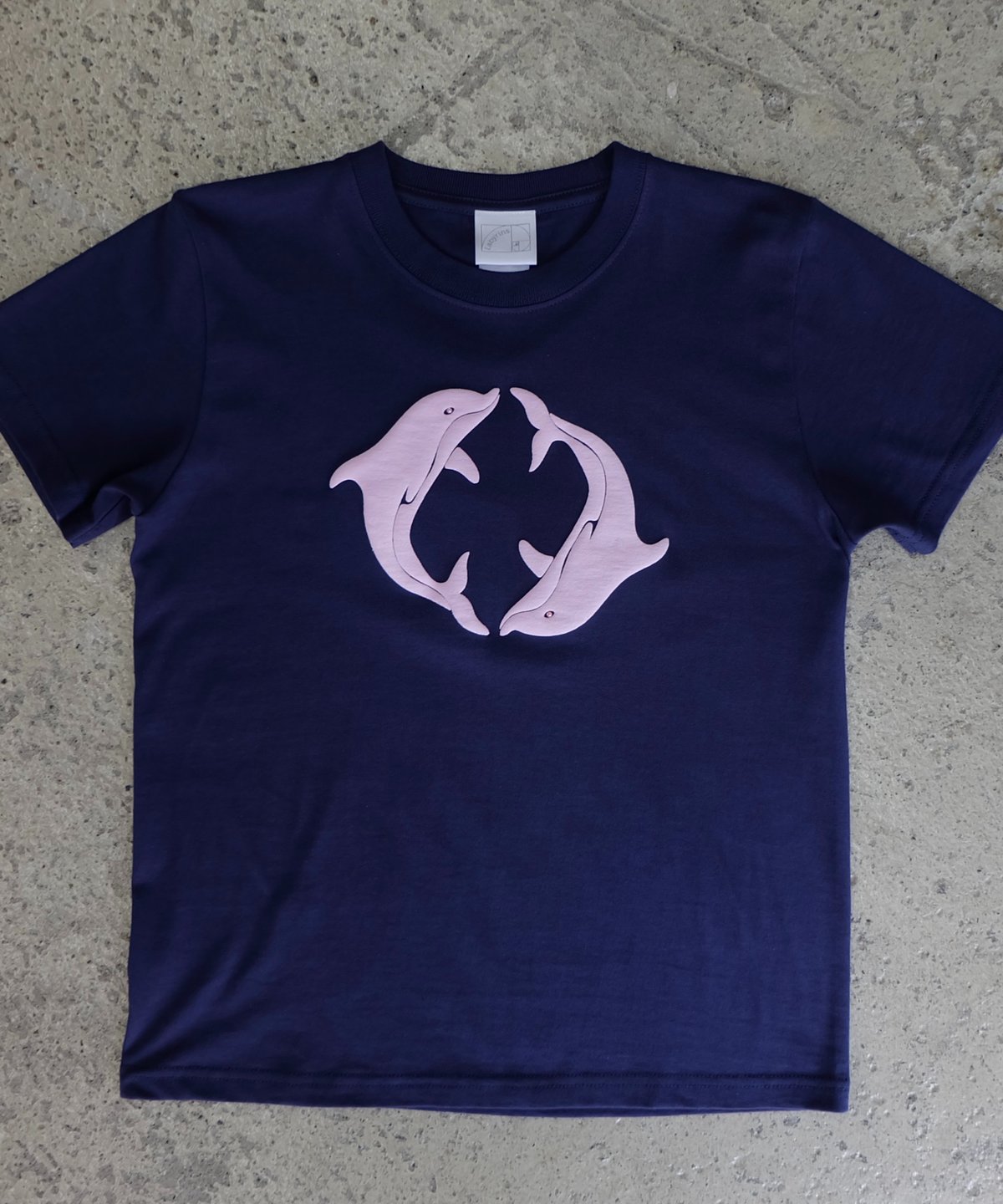 Labyrins Two Dolphins Tshirt Navy | Shury Labyrins Two Dolphins Tshirt Navy | Shury