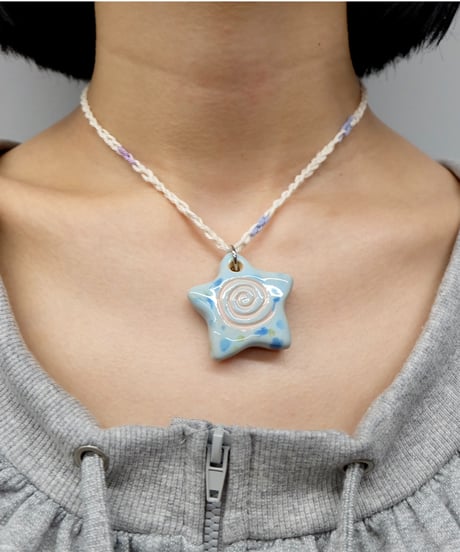 Labyrins x Sugascoop Ceramicnecklac 13