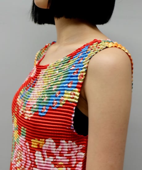 Vintage   Design Tops