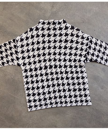 Vintage   Design Tops