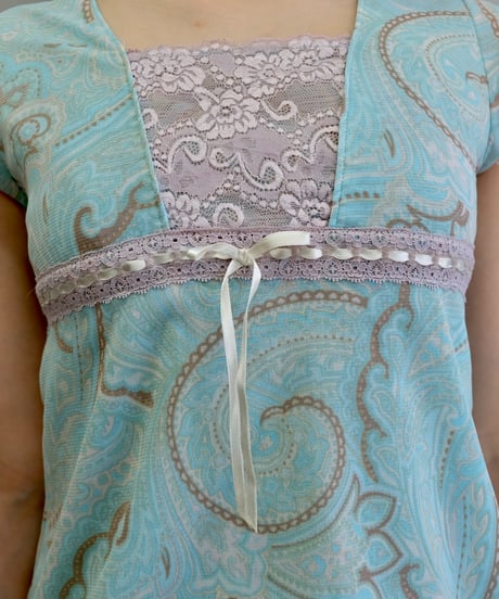 Vintage   Design Tops