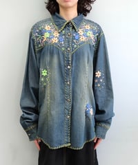 Vintage   Design Shirt