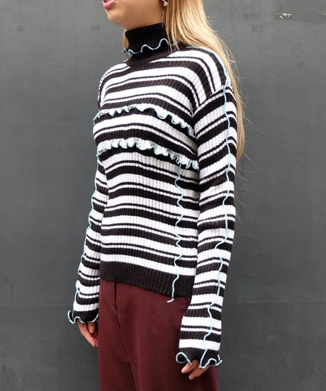 Frill Line Tops 4