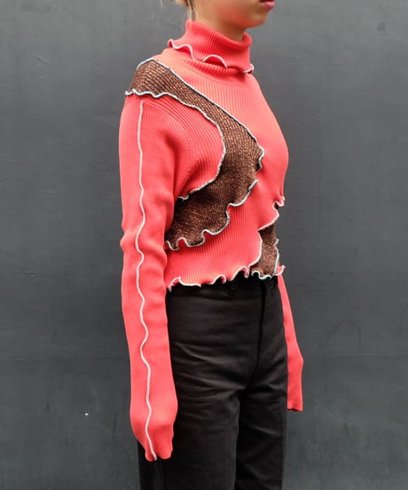 Frill Line Tops  23