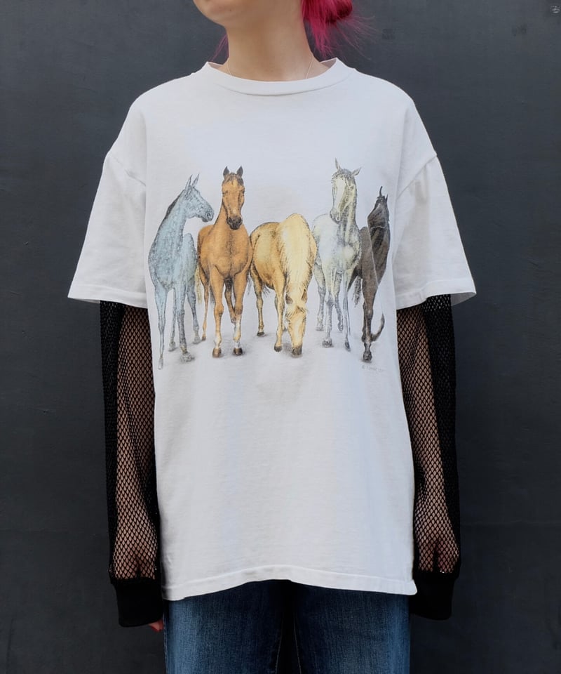 トップス shury labyrins horse t shirt Labyrins Dont Cry Horse