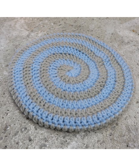 Labyrins   Spiral Knit Tam