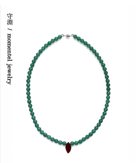 momentel jewelry    stone necklace
