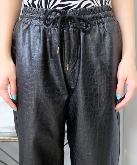 Vintage   Fake Leather Pants