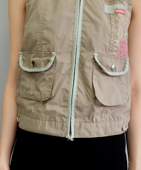 Vintage   Design Tops