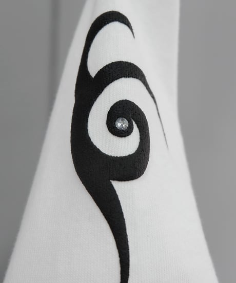 Labyrins Tribal Tattoo Tshirt White/Black