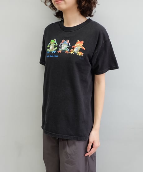 Vintage  Design Tshirt