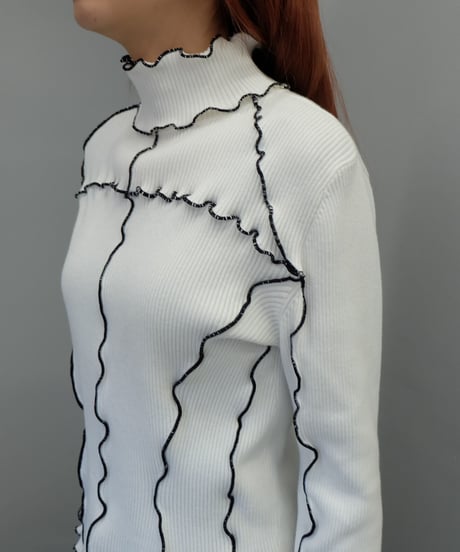 Frill Line Tops 12