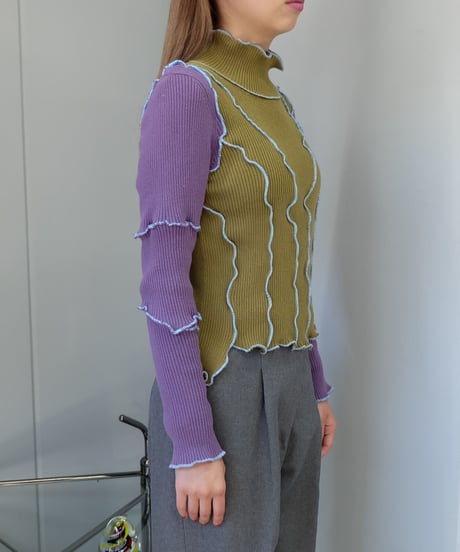 Frill Line Tops