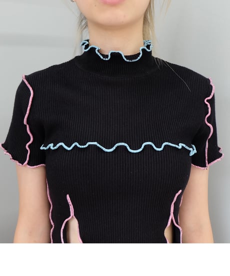 Frill Line Tops 11
