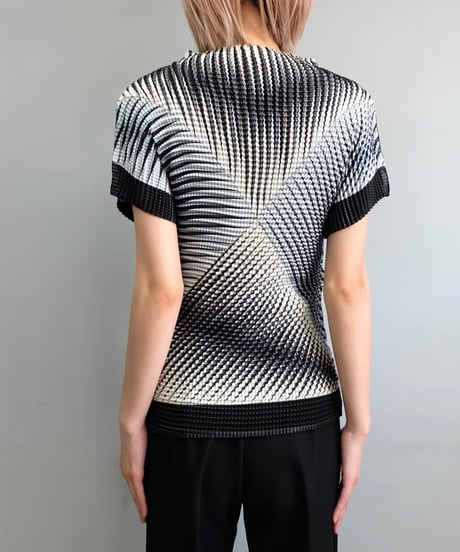 Vintage   Design Tops
