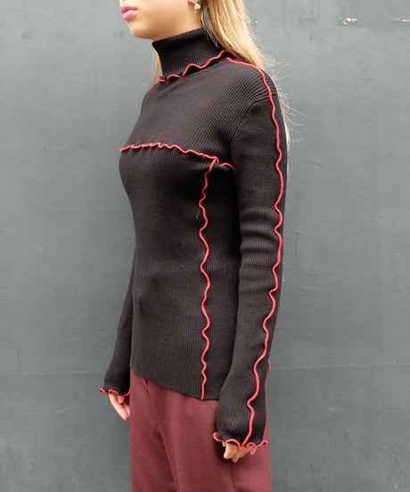 Frill Line Tops 2