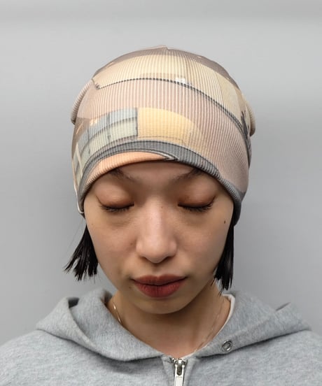 Labyrins Picture Beanie  3