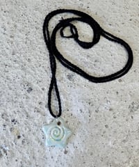 Labyrins x Sugascoop Ceramic necklace 14 | Shury