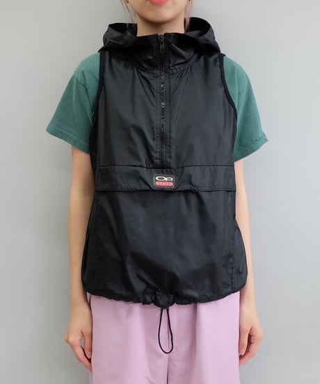 Vintage   Design Tops