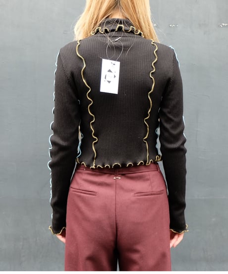 Frill Line Tops 1