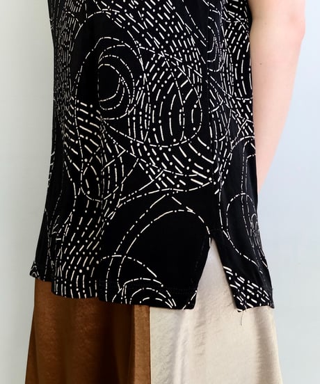 Vintage  Design Tops