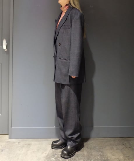 Vintage  Wool  Set up