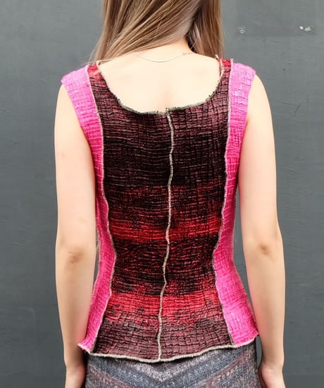 Frill Docking Tops