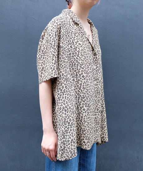 Vintage   Design Shirt